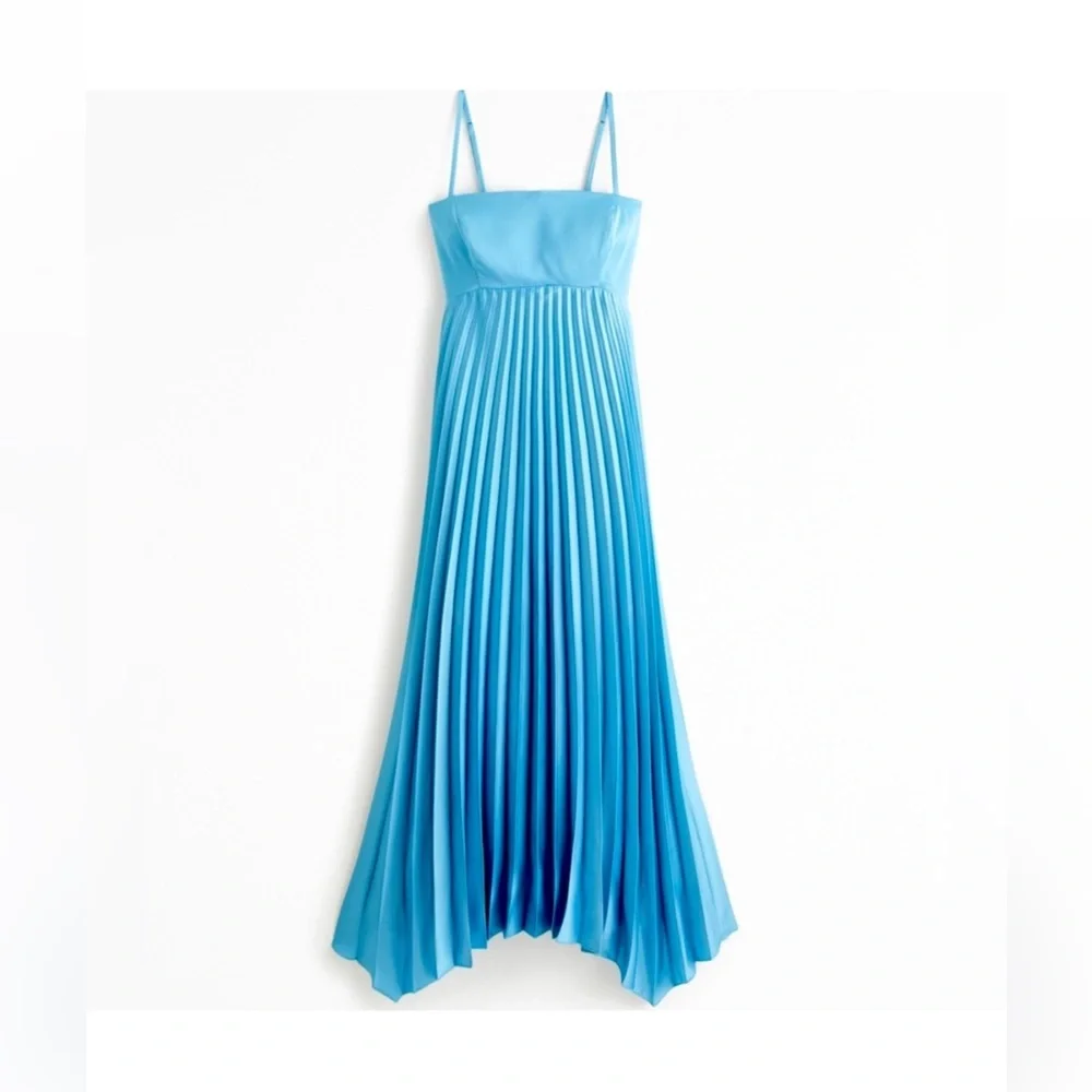The A&F Giselle Clasp-Back Pleated Midi Dress